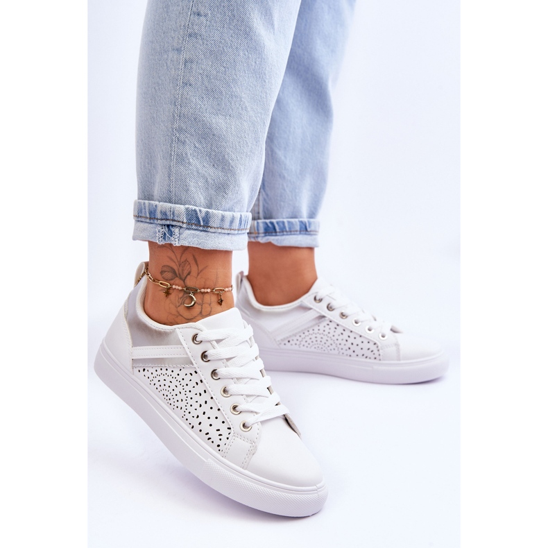Classic Sports Shoes With Openwork Pattern White And Silver Happier 2