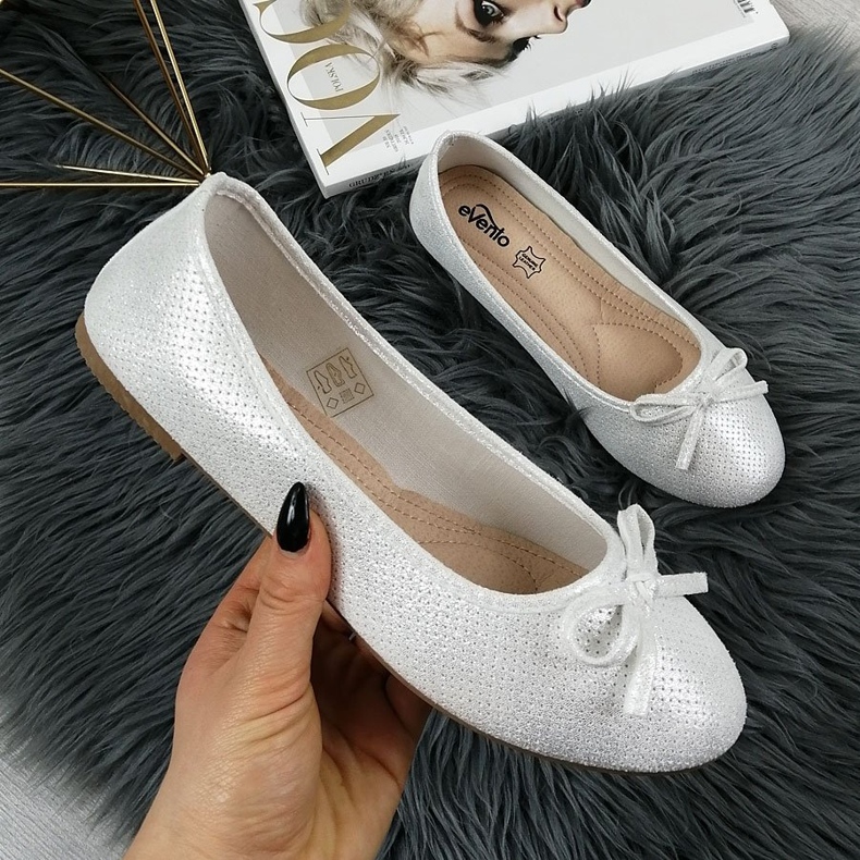 Women's ballet flats with a white silver bow eVento 1136 2