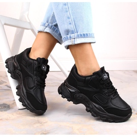Black women's sports shoes on the platform eVento 5465 1 Black women's sports shoes on the platform eVento 5465 1
