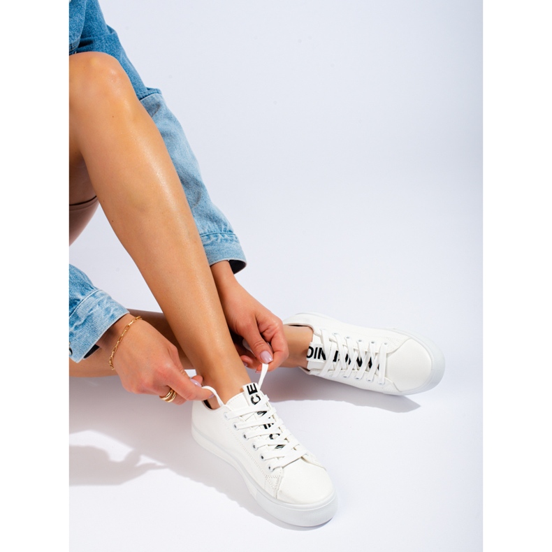 Shelovet white classic sports shoes 1