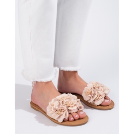 Women's beige slippers with flowers Shelovet 2