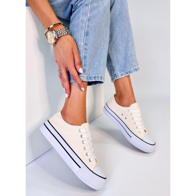 BM Fargis Beige women's classic sneakers 1 BM Fargis Beige women's classic sneakers 1