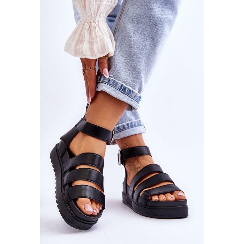 FM1 Sandals On A Massive Platform Black Lisbona 2