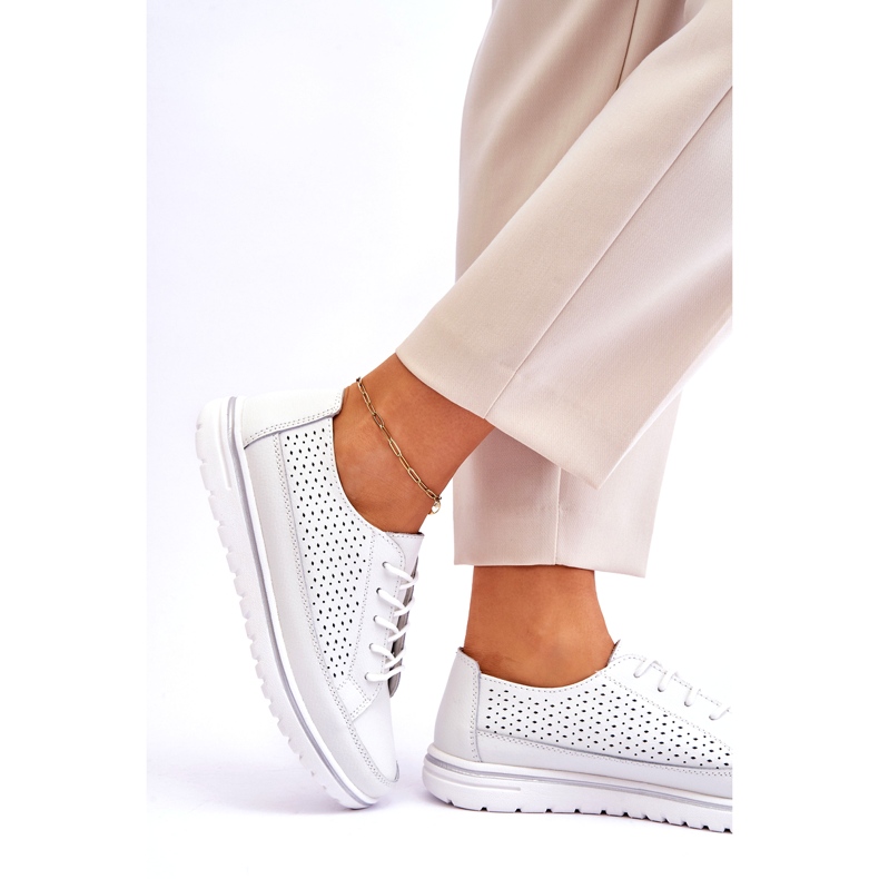 Vinceza Women's Leather Sports Shoes Sneakers White Elami 2