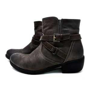 How to wear ankle boots? Three suggestions for fashionable styles